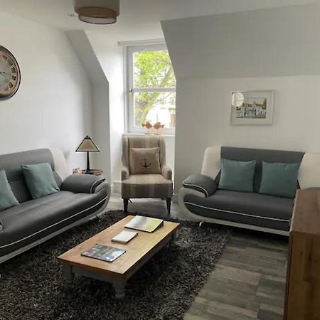 The Holiday Hoose Kinghorn ภายนอก รูปภาพ