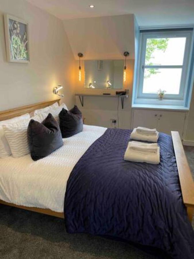 The Holiday Hoose Kinghorn ภายนอก รูปภาพ